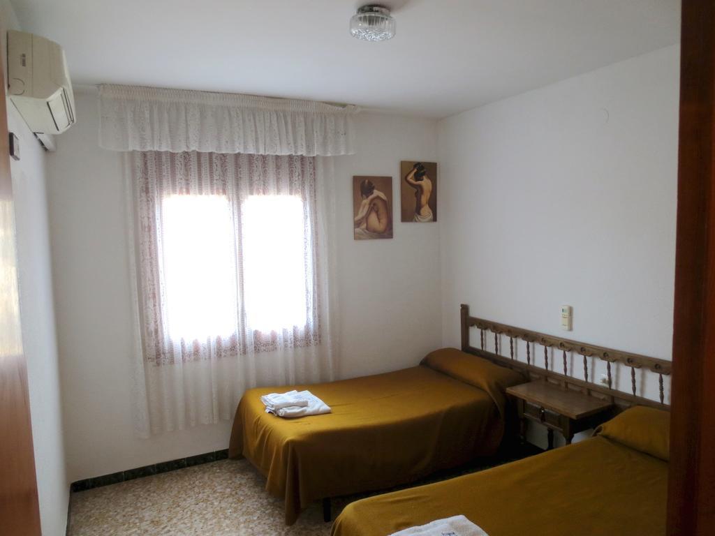 Hostal Roca Fayón Eksteriør billede